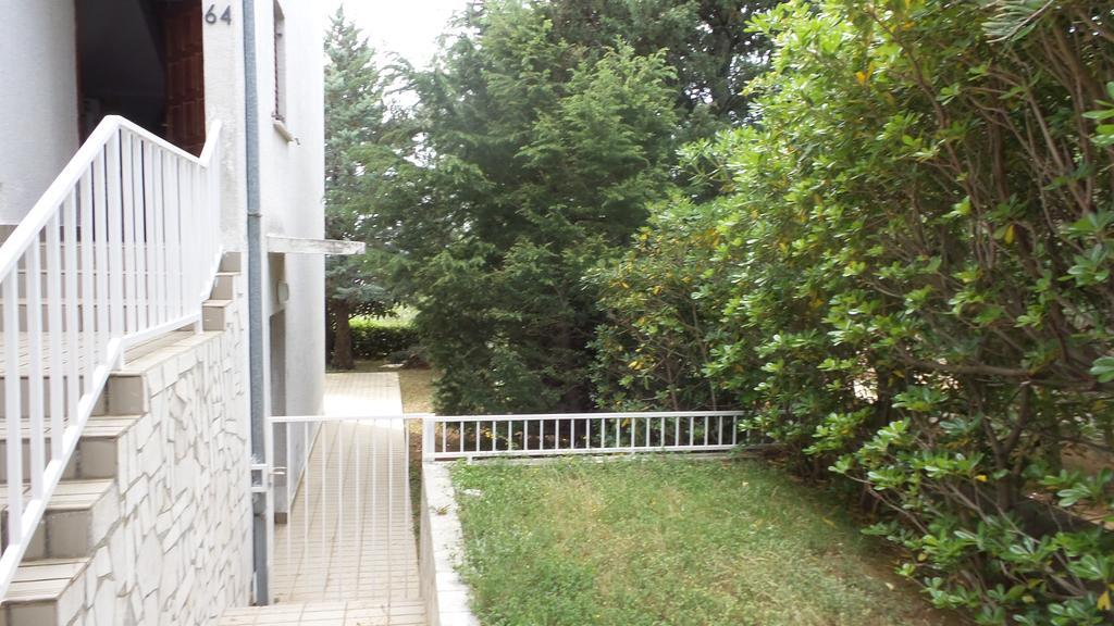 Tihana Apartments Jadranovo Zimmer foto