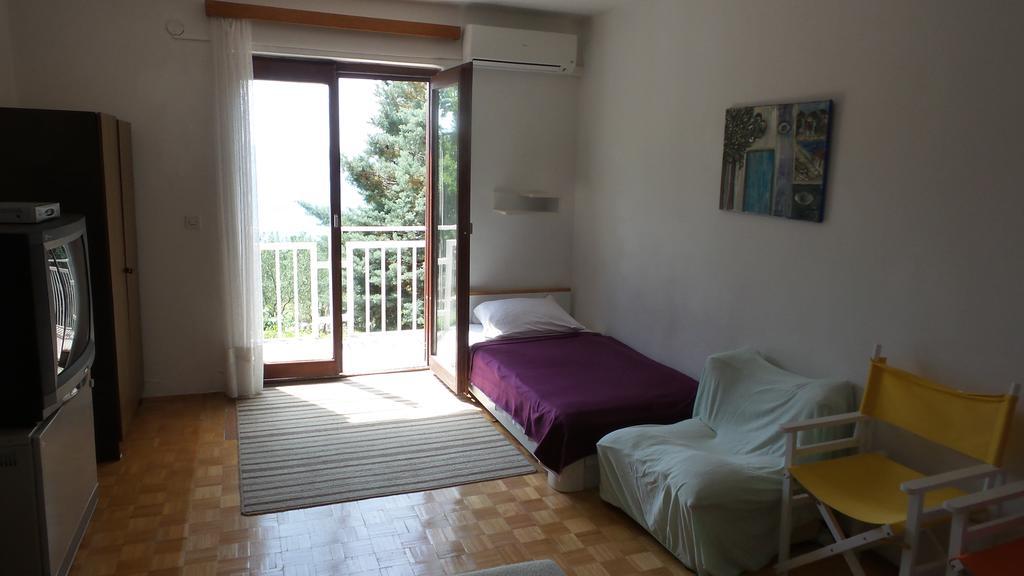 Tihana Apartments Jadranovo Zimmer foto